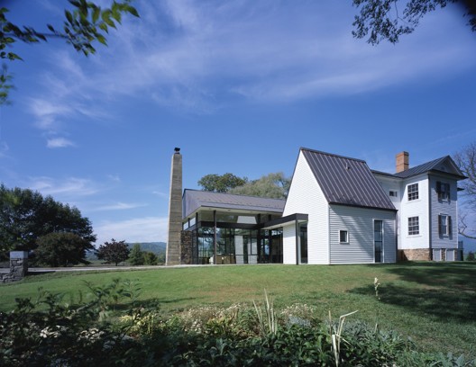 Blue Ridge Farmhouse Addition / Robert Gurney Architect