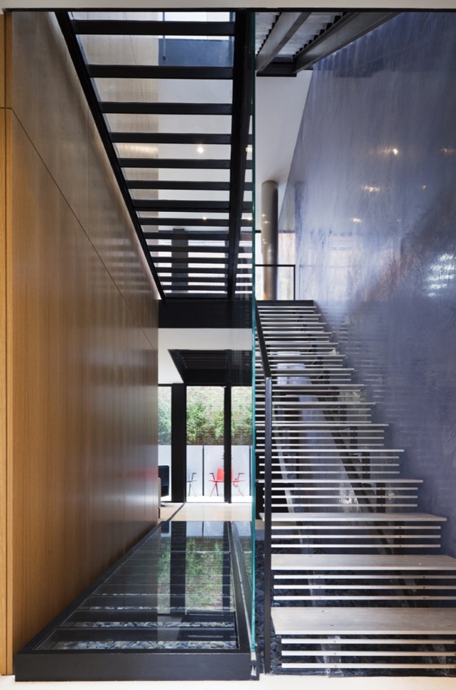 Lorber Tarler Residence / Robert Gurney Architect