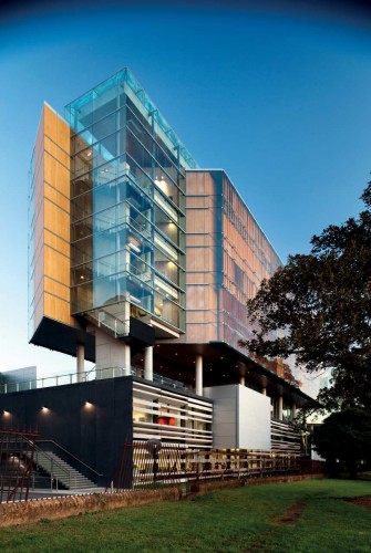 Faculty of Law, University of Sydney / FJMT