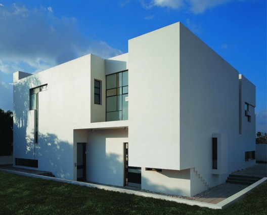 House PS / TheHeder Partnership