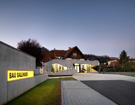 Bau Sallinger Office / Spado Architects