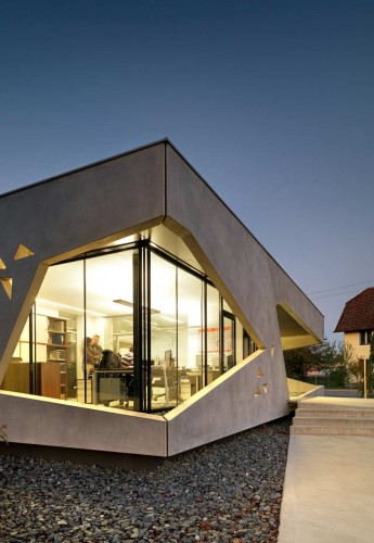 Bau Sallinger Office / Spado Architects