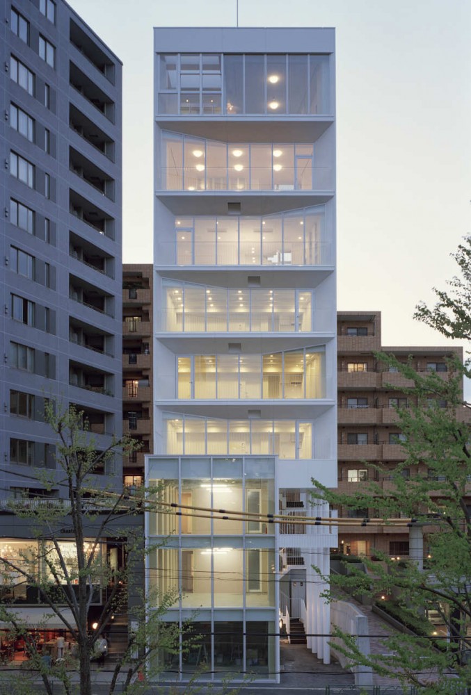 Ebi / yHa architects+ L&C design