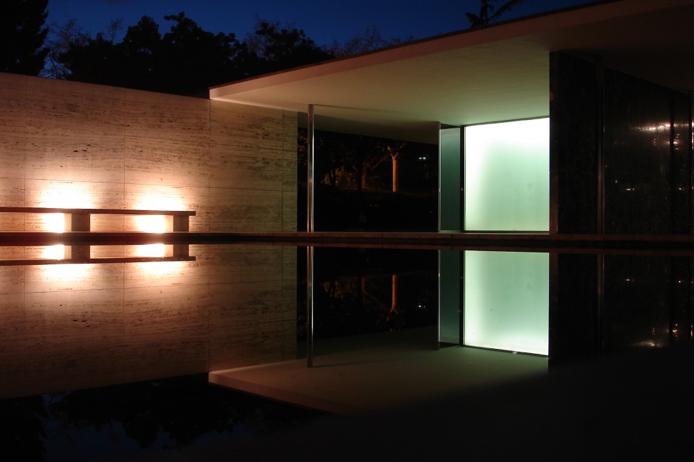 AD Classics: Barcelona Pavilion / Mies van der Rohe
