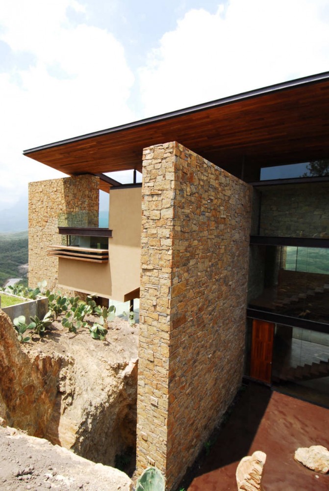 Los Osos House / Agustín Landa Ruiloba