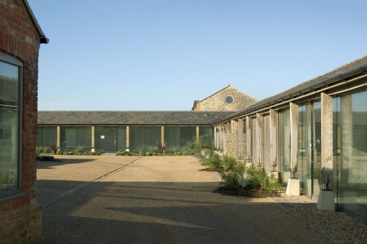 Manor Farm / Hinton Cook Architects