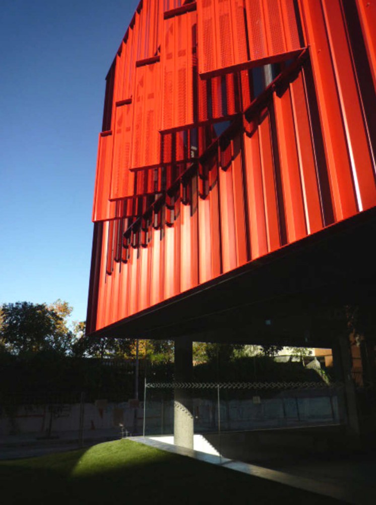 Macarena Cybercentre / Mediomundo