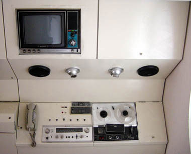 AD Classics: Nakagin Capsule Tower / Kisho Kurokawa