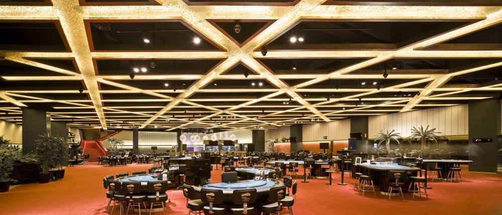 Costa Brava Gran Casino / b720 Fermín Vázquez Arquitectos