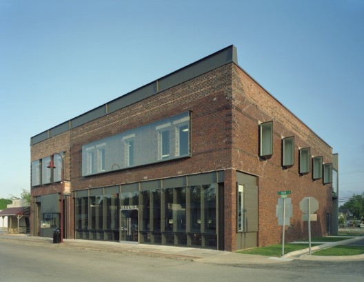 Gentry Public Library / Marlon Blackwell Architect