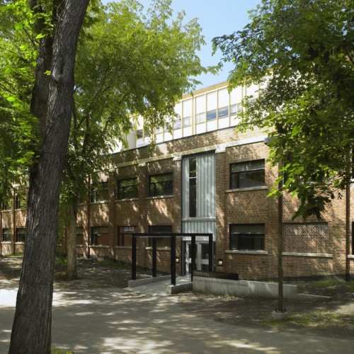 University Of Alberta Triffo Hall / Group2 Architecture Engineering