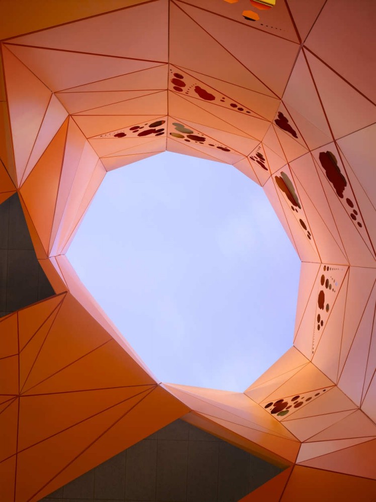 The Orange Cube / Jakob + Macfarlane Architects