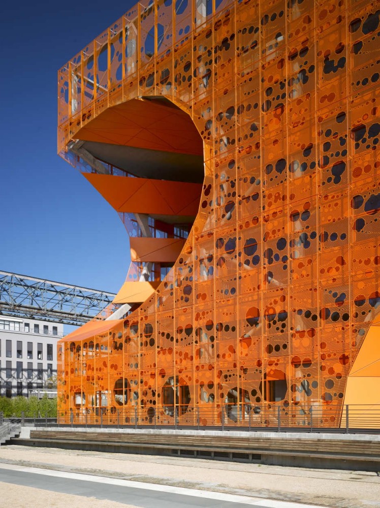 The Orange Cube / Jakob + Macfarlane Architects