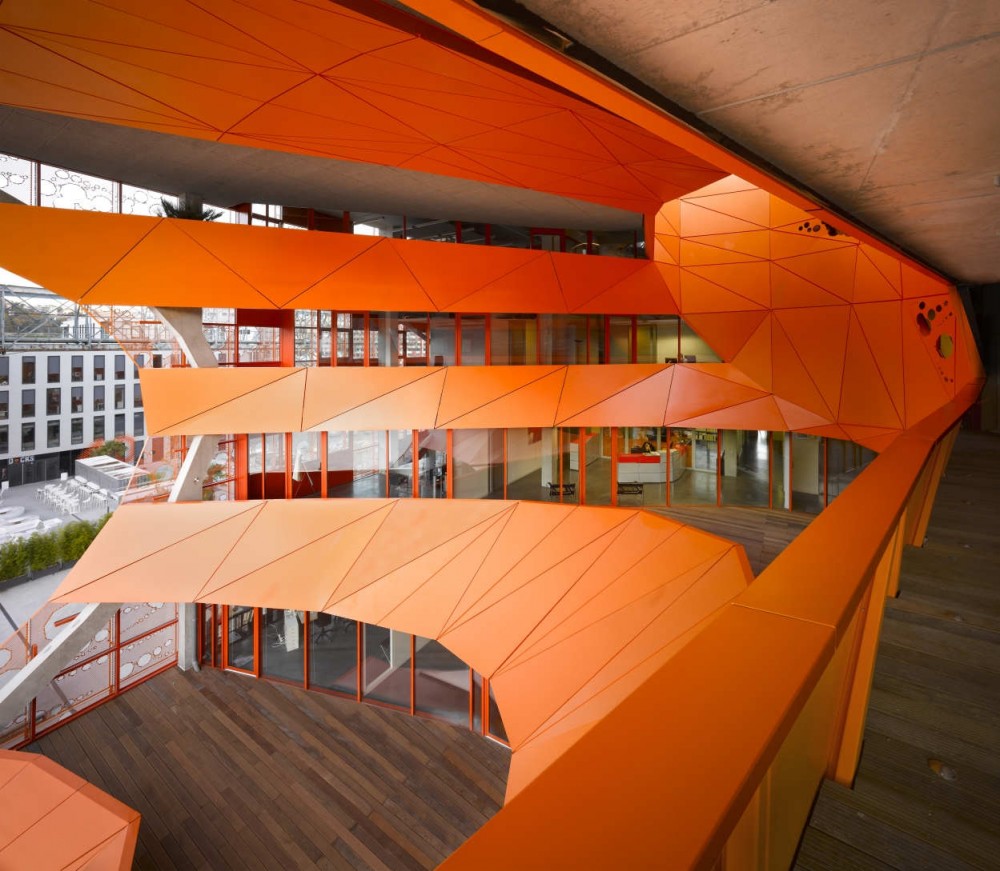 The Orange Cube / Jakob + Macfarlane Architects