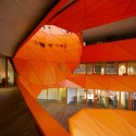 The Orange Cube / Jakob + Macfarlane Architects The Orange Cube / Jakob + Macfarlane Architects © Roland Halbe