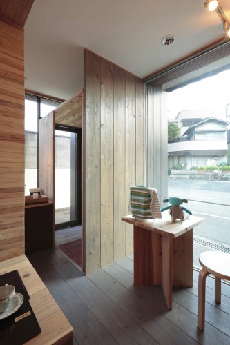 Habitat Antique / Facet Studio