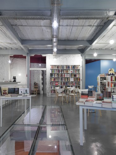 Library And Coffee Shop / MYCC