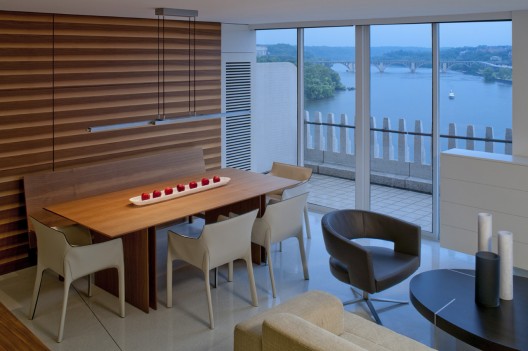 Watergate Apartment / Robert Gurney Architect