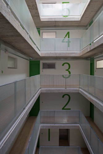 156 Transitory Dwellings In Parla Madrid/ Rueda Pizarro Arquitectos SLP
