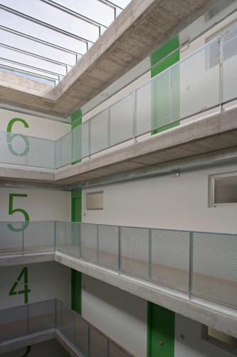 156 Transitory Dwellings In Parla Madrid/ Rueda Pizarro Arquitectos SLP