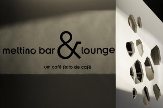 A Coffee House Made From Coffee / LOFF Atelier