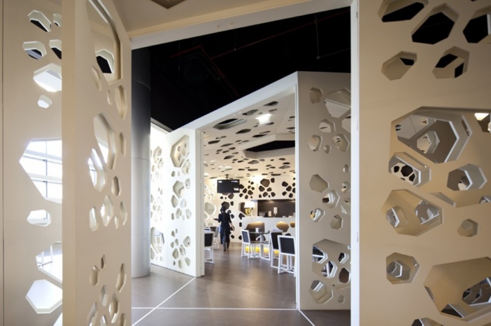 Meltino Coffee House / LOFF Atelier