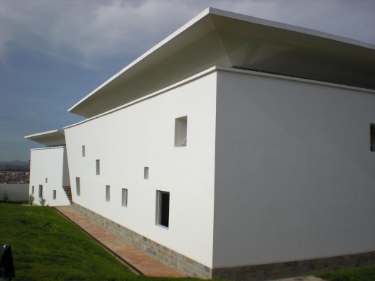 Universidad Andina Simón Bolivar Campus / G/CdR Arquitectos