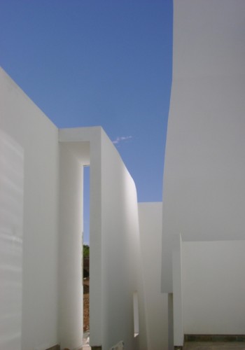 Universidad Andina Simón Bolivar Campus / G/CdR Arquitectos