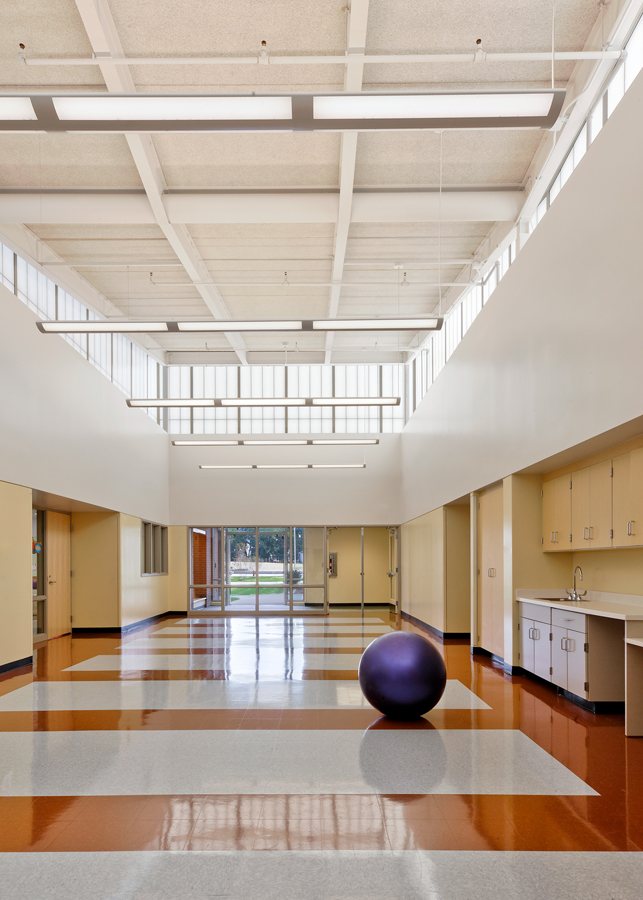 Brokaw Early Learning Center / DLR Group