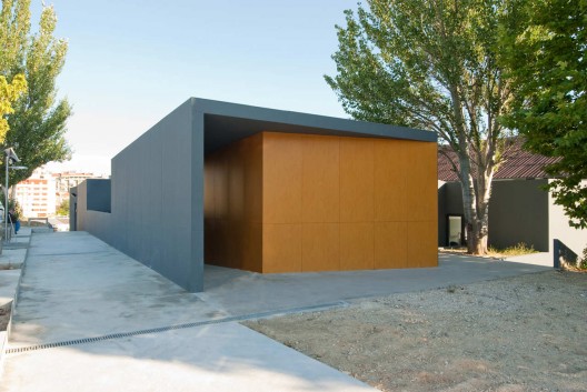 Veterinary Clinic, Ulth / Posto 9