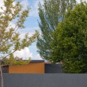 Veterinary Clinic, Ulth / Posto 9 Veterinary Clinic, Ulth / Posto 9 © Filipe Oliveira