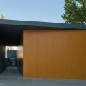 Veterinary Clinic, Ulth / Posto 9 Veterinary Clinic, Ulth / Posto 9 © Filipe Oliveira