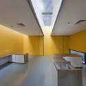 Veterinary Clinic, Ulth / Posto 9 Veterinary Clinic, Ulth / Posto 9 © Filipe Oliveira
