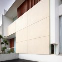 Leo House / Edha Architects Leo House / Edha Architects © Fernando Gomulya – Tectography