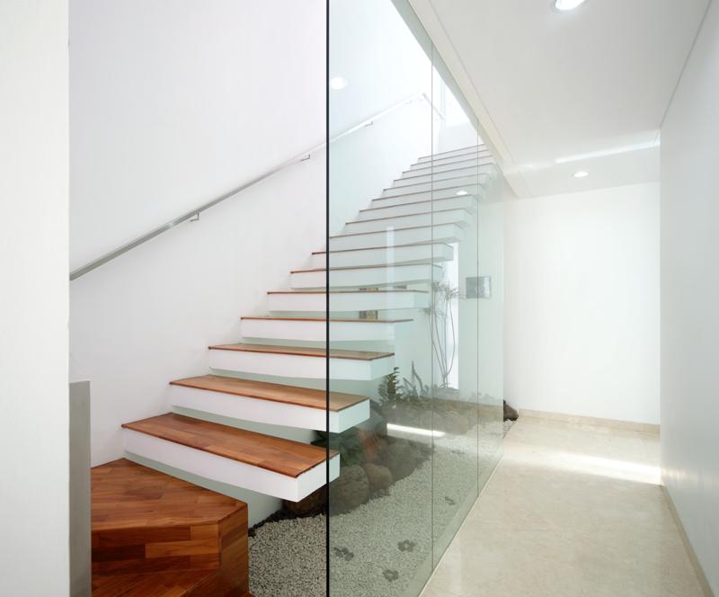 Leo House / Edha Architects