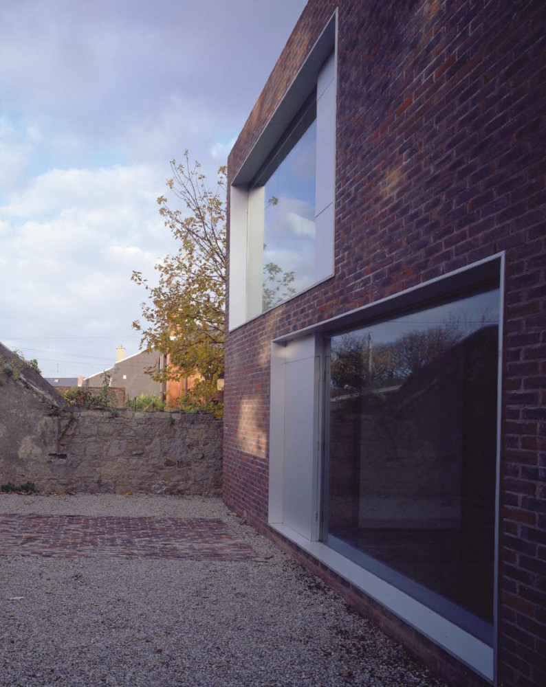 Alma Lane House / Boyd Cody Architects