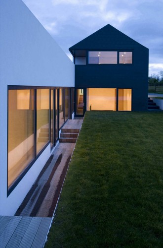 Summerhill House / Boyd Cody Architects