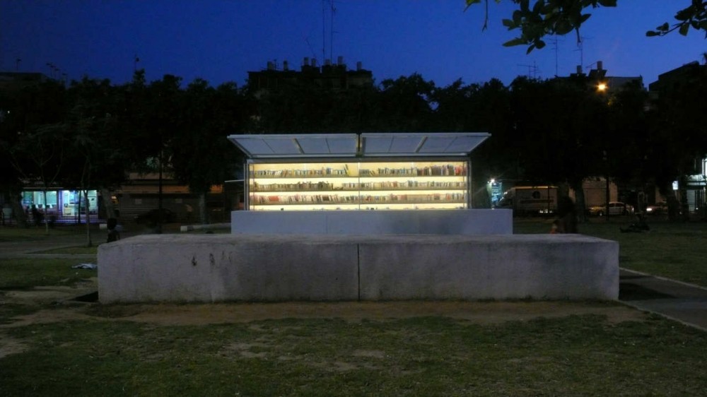 The Garden Library for Refugees and Migrant Workers / Yoav Meiri Architects