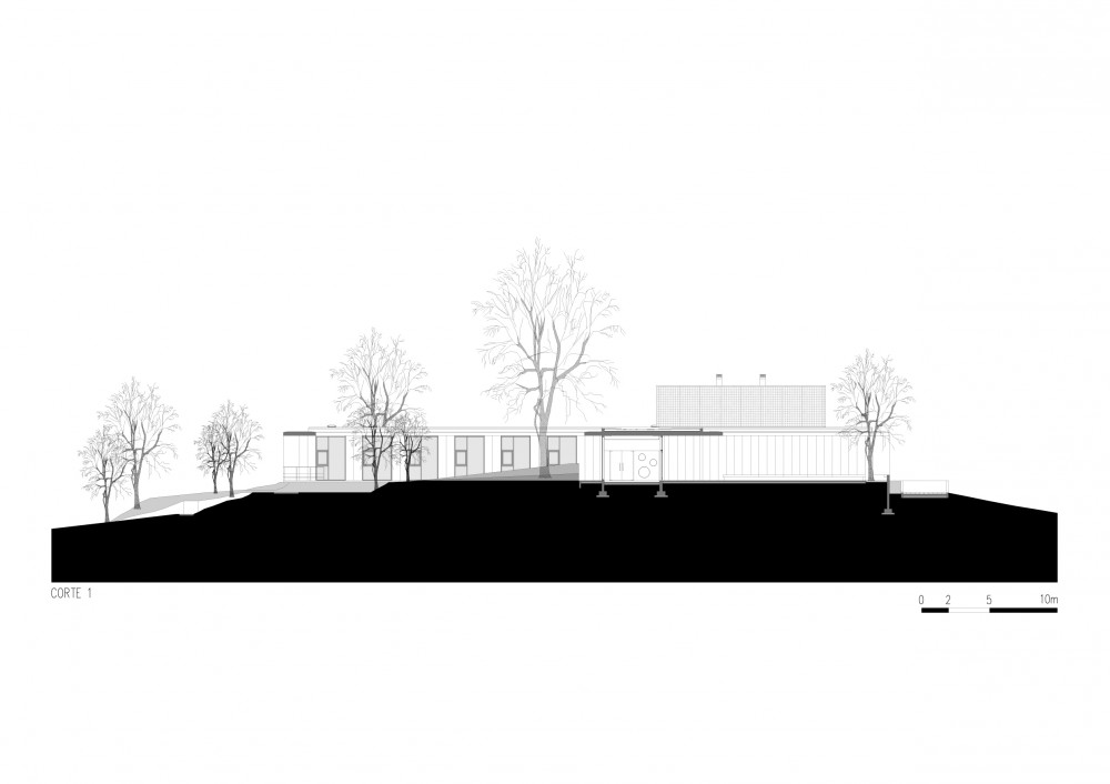 Candoso S. Martinho School Centre / Pitagoras Arquitectos