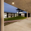 Candoso S. Martinho School Centre / Pitagoras Arquitectos Candoso S. Martinho School Centre / Pitagoras Arquitectos © Luis Ferreira