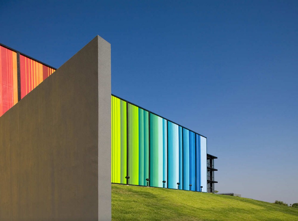 Edcouch-Elsa ISD Fine Arts Center / Kell Muñoz Architects