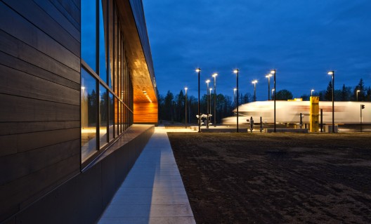 U.S. Land Port of Entry / Julie Snow Architects