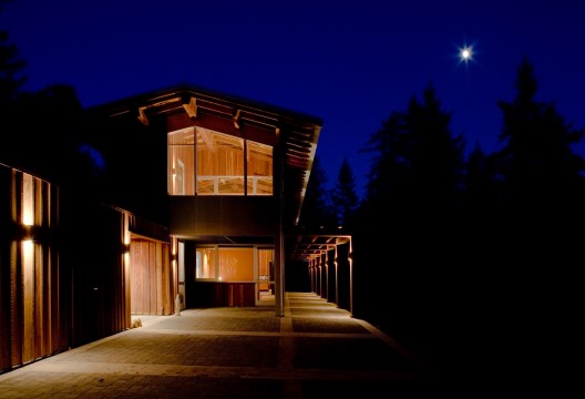 House for Two Artists / Marcy Wong Donn Logan Architects
