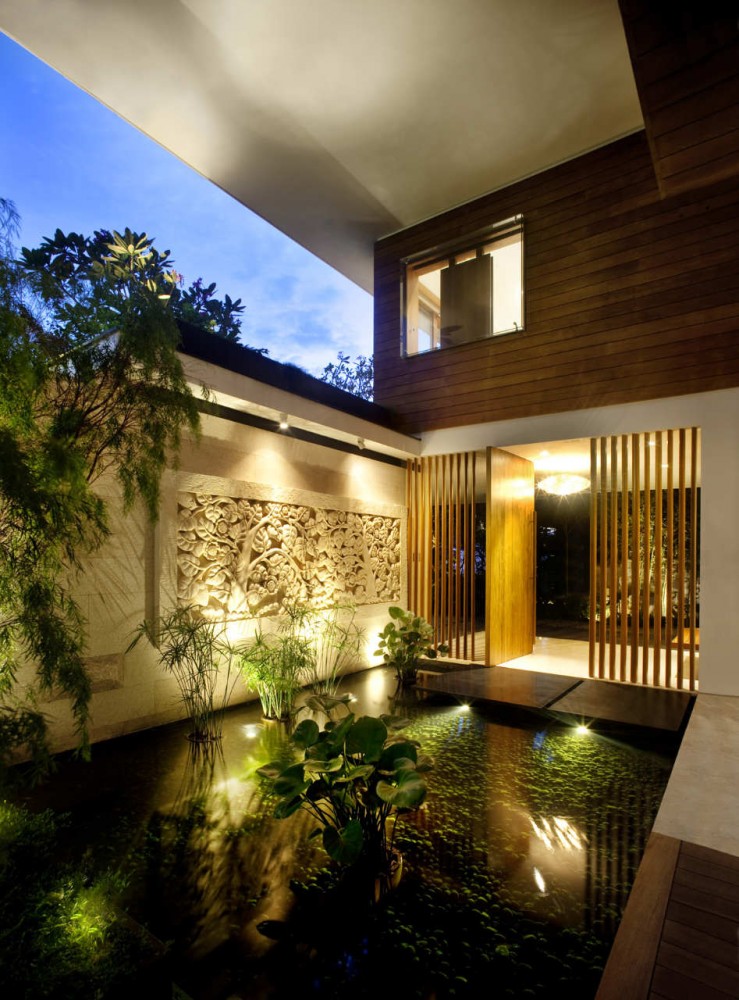 Sky Garden House / Guz Architects