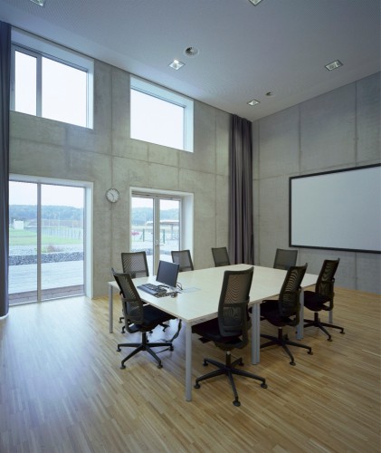 New Factory Building / DI Peter Zinganel