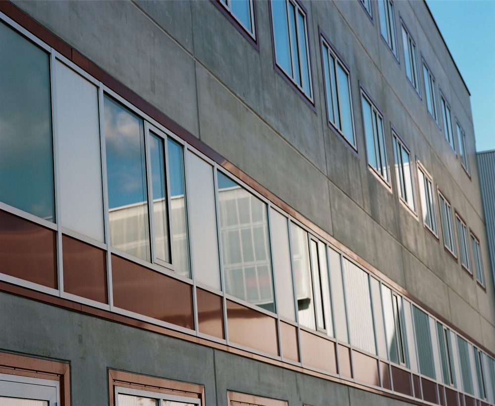 New Factory Building / Peter Zinganel