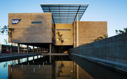 SAP Labs Latin America / Eduardo de Almeida, Shundi Iwamizu Arquitectos Associados