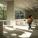 Odontology Facility / eSTUDIO vS © Roberto Ortiz