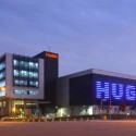 Huga Fab III and Headquarters Building / J. J. Pan & Partners Huga Fab III and Headquarters Building / J. J. Pan & Partners © Chun Chieh Liu