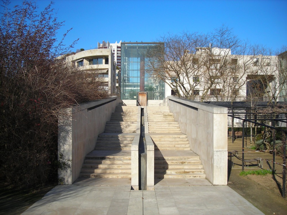 AD Classics: Parc Andre Citroen / Alain Provost